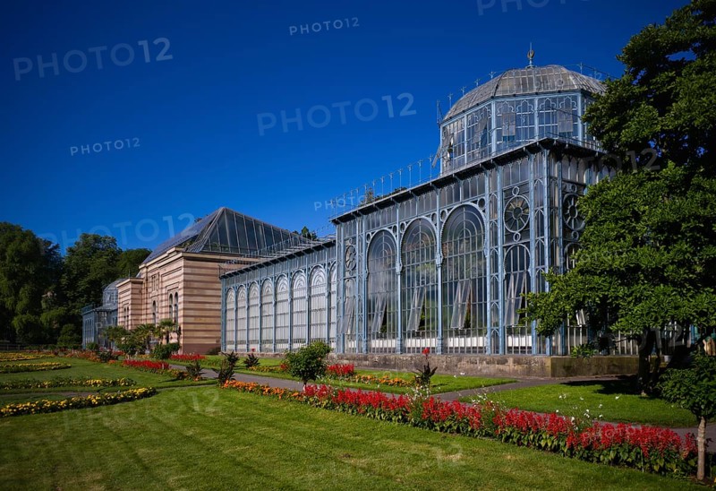 Moorish country house with garden
