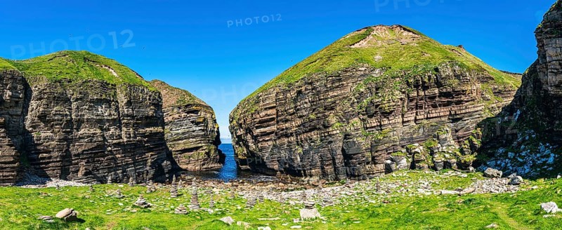 Cliffs over Puffin Cove