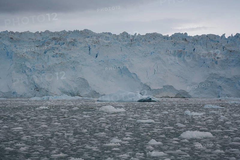 Eqi glacier and drift ice in Greenland
