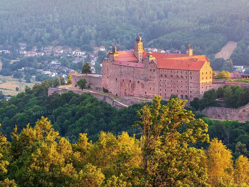 View of the Plassenburg in the first morning light