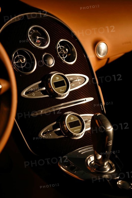 Sports car special model Rembrandt Bugatti from the series Les Legendes de Bugatti. The model