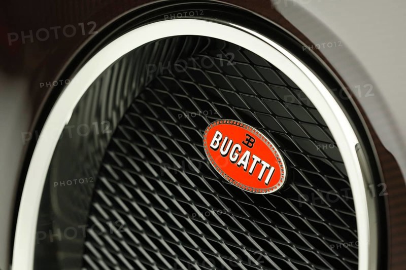Sports car special model Rembrandt Bugatti from the series Les Legendes de Bugatti. The model
