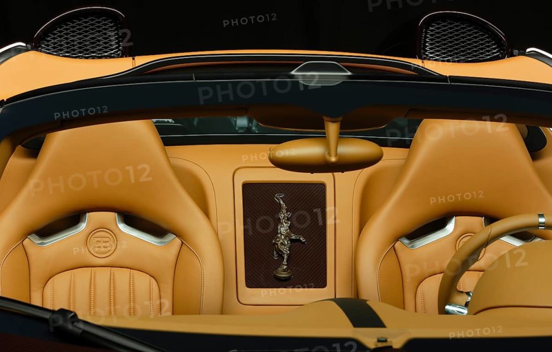 Sports car special model Rembrandt Bugatti from the series Les Legendes de Bugatti. The model