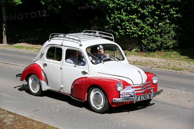 Renault 4CV