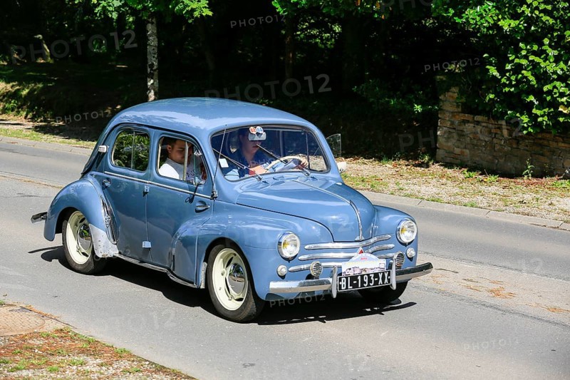 Renault 4CV