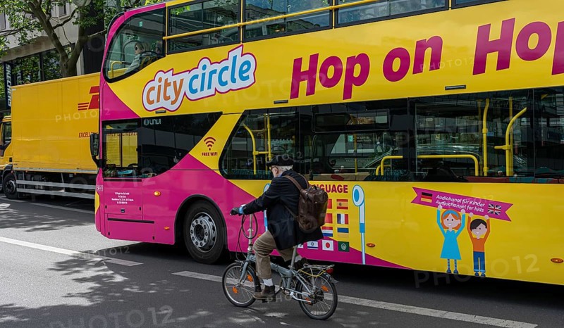 Buses and cyclists in Berlin traffic