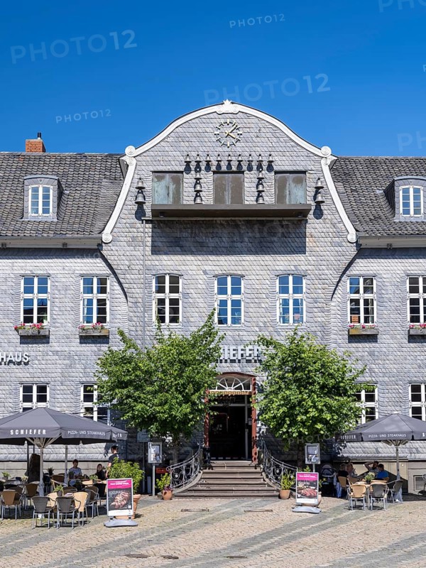 Kaiserringhaus with slate facade