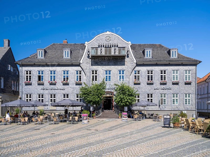 Kaiserringhaus with slate facade