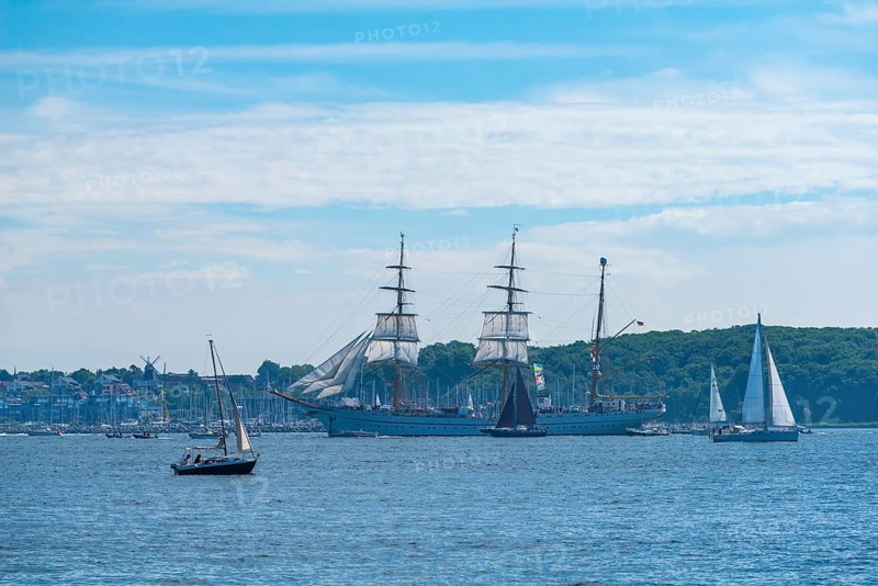 Windjammer Parade
