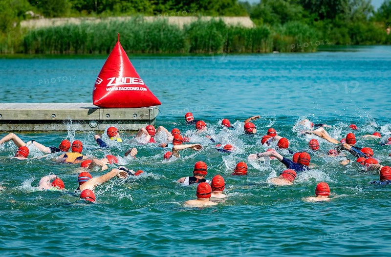 Swimmers at the start discipline at the 27th Stadttriathlon in Erding