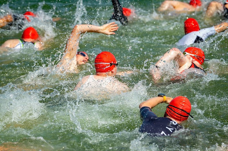 Swimmers at the start discipline at the 27th Stadttriathlon in Erding