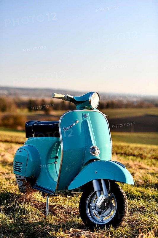 Vespa V 50