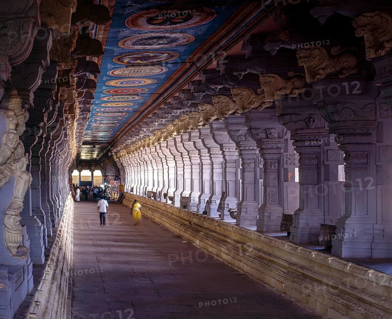 Longest temple corridor