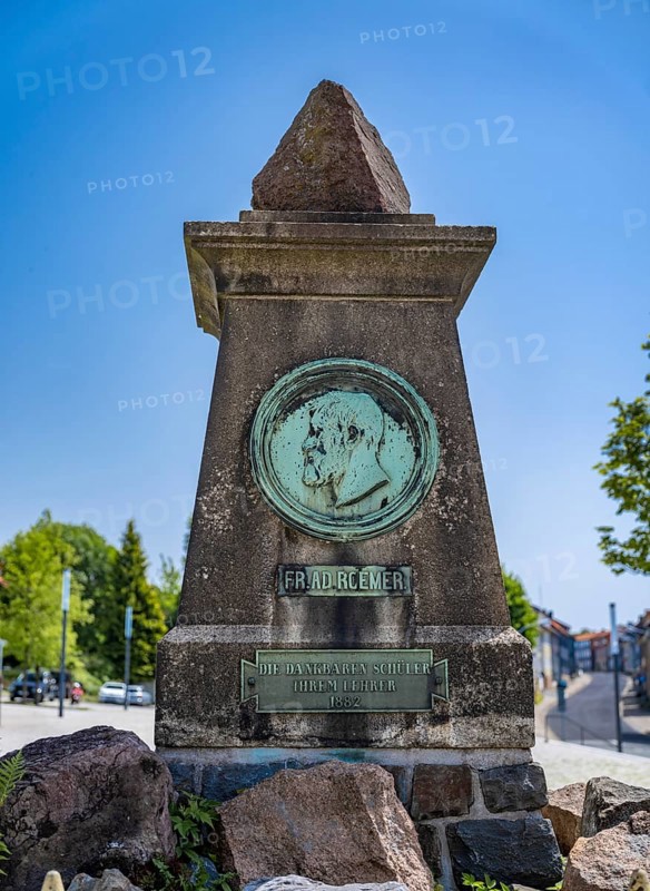 Monument to Bergrat Friedrich Adolph Roemer