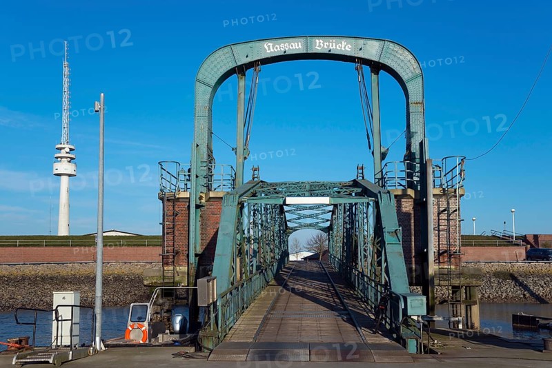 Nassau bridge in Nassau harbour or pontoon harbour
