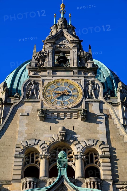 Entrance facade on Trammplatz