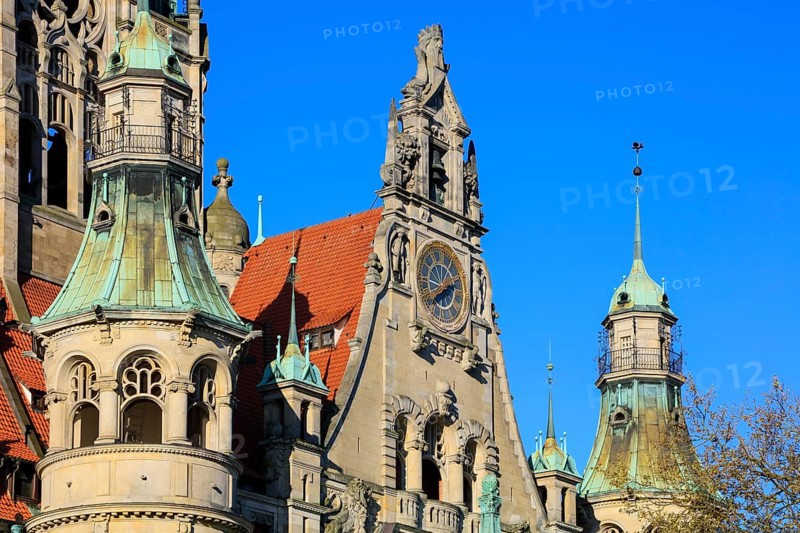 Entrance facade on Trammplatz