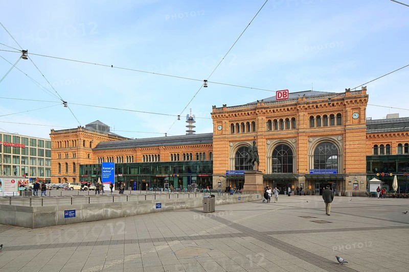Hanover main station in neo-Renaissance style