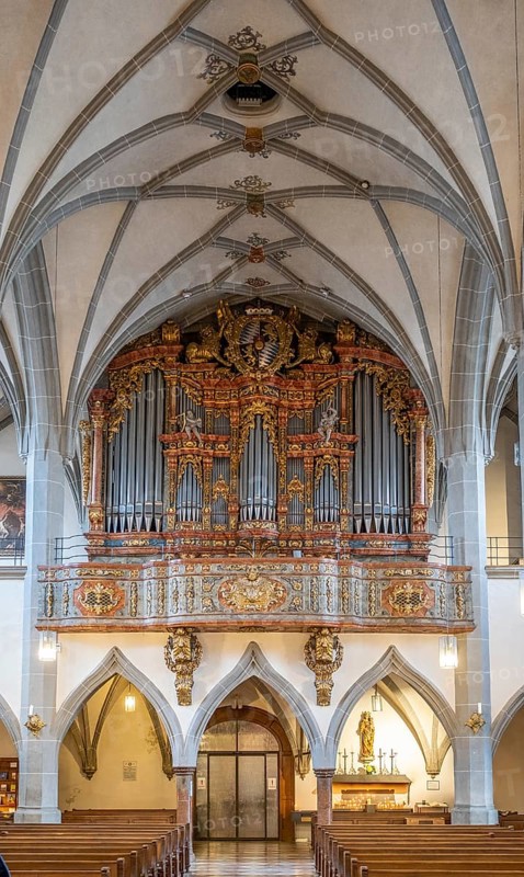 Organ prospect from 1724 with organ from 2000 in the collegiate parish church of St. Philipp and Jakob
