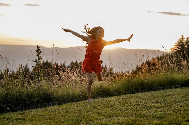 Girl, 8 years