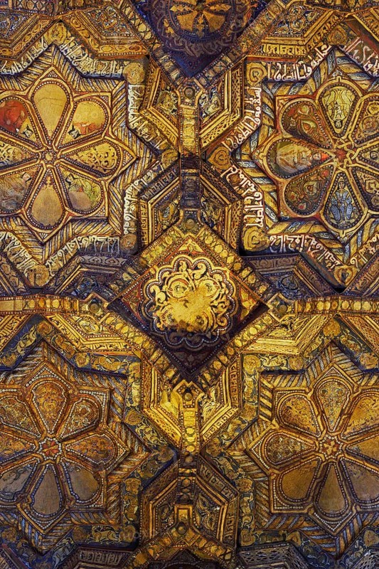 Cappella Palatina, ceiling in Arabic carving