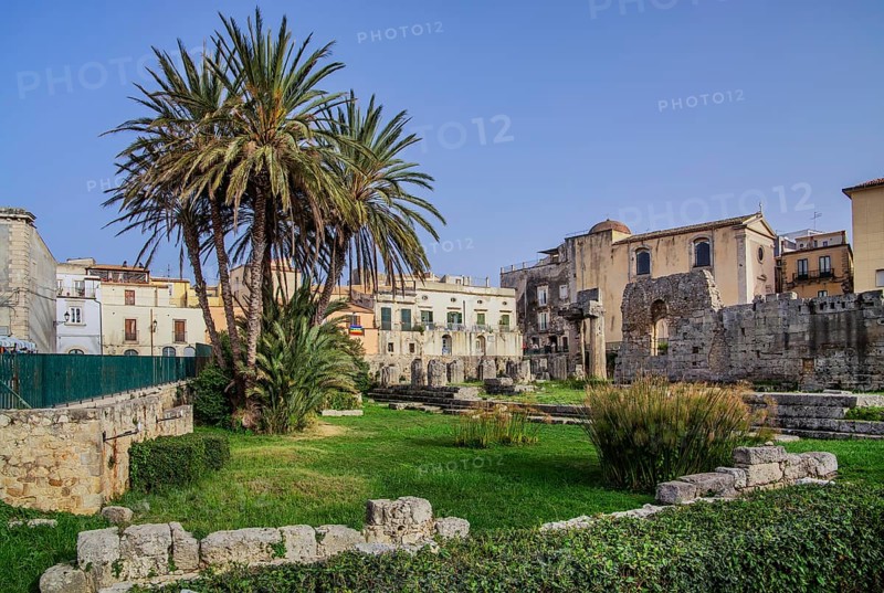 Greek temple of Apollo at the entrance to the old town, Syracuse