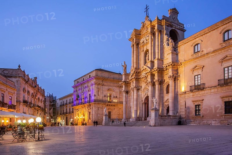 Cathedral square with the cathedral at dusk, Syracuse
