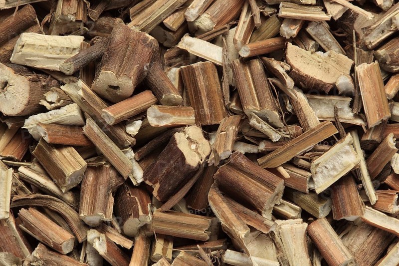 Dried herb of the medicinal plant Perilla,