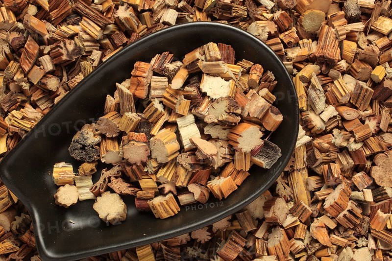 Dried herb of the medicinal plant Knotenstaendelkraut, Dendrobium nobile