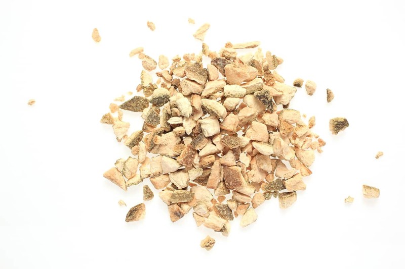 Dried curacao peel pieces, bitter orange