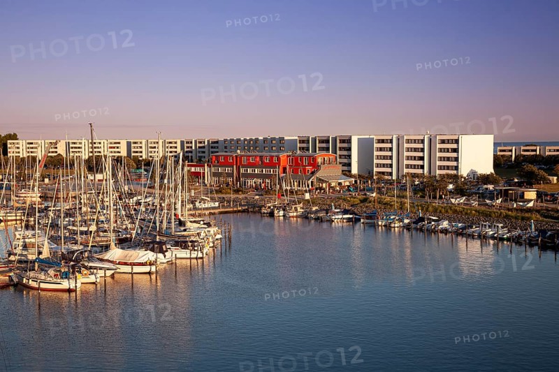 Burgtiefe Marina, Burgtiefe