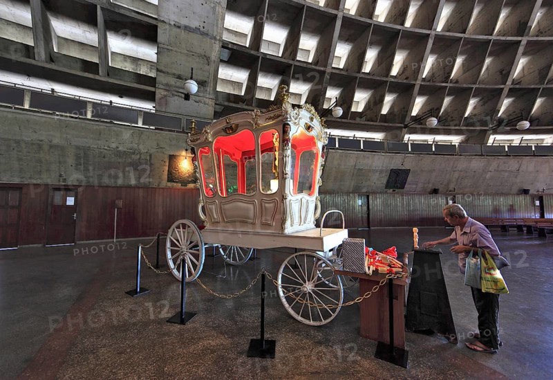 Carriage exhibition in the Catedral Metropolitana, Cathedral of Rio de Janeiro
