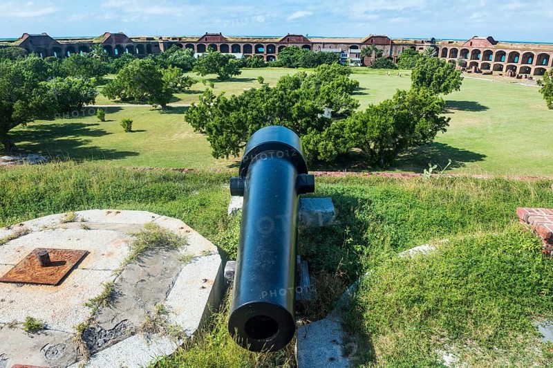 Old cannon, Fort Jefferson