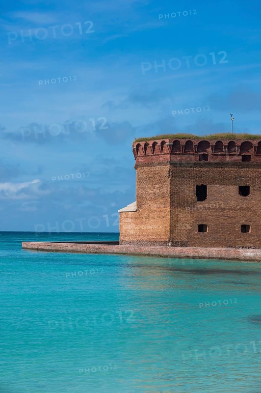 Turquoise waters around Fort Jefferson, Dry Tortugas National Park