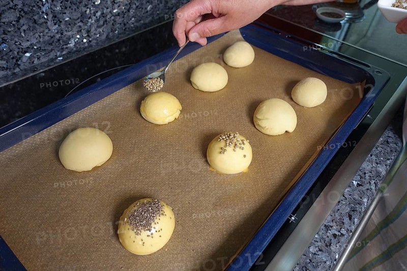 Swabian cuisine, preparation steam noodle burger