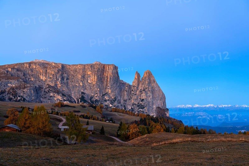 Sciliar at sunrise in Autumn, Seiser Alm
