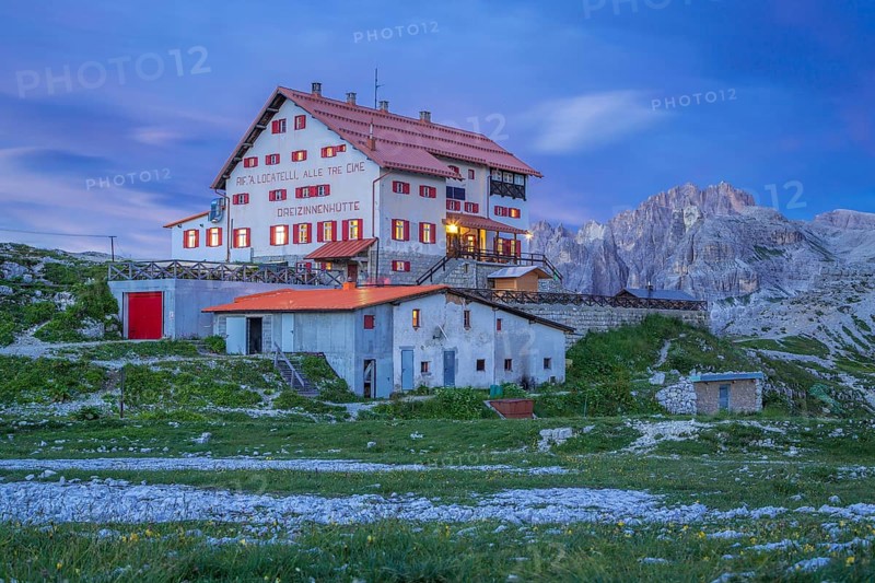 Three Peaks Mountain Hut at dusk, Three Peaks Mountains