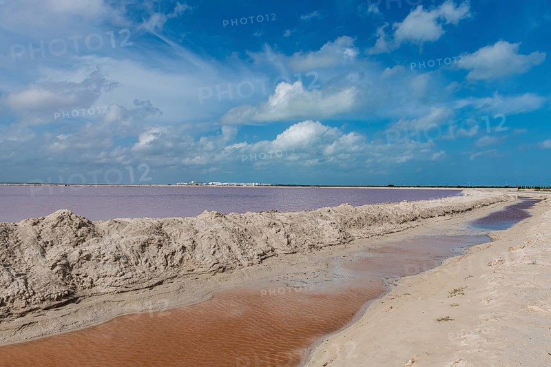 The colourful salinas of Las Coloradas, Yucatan