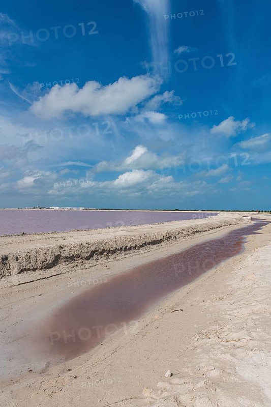 The colourful salinas of Las Coloradas, Yucatan