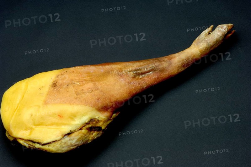 Whole leg of pork, Pork