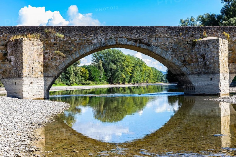 Stone arch bridge, Ponte Buriano