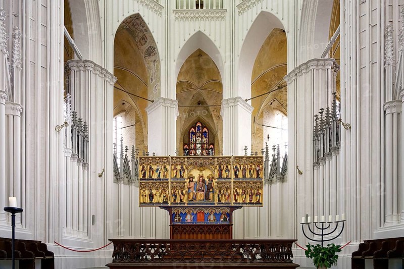 St. Mary's Coronation Altar, Protestant Parish Church of St. Mary