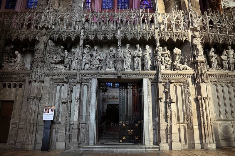 Chartres, Notre-Dame de Chartres Cathedral
