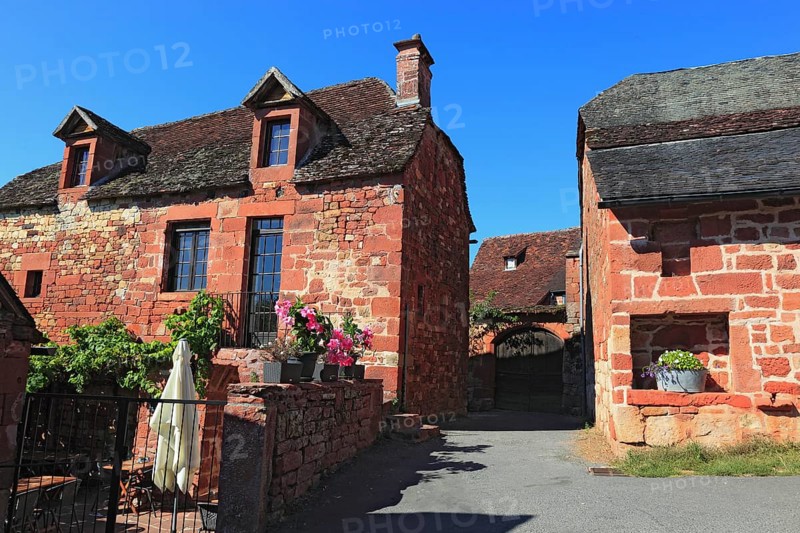 Collonges-la-Rouge, Colonjas