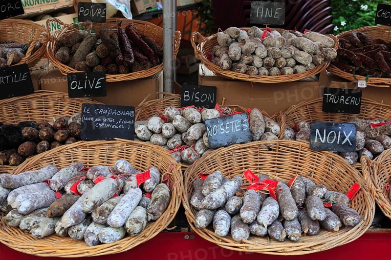 Air-dried sausage, salami