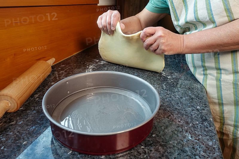 Swabian cuisine, preparation of Haertsfelder potato cake
