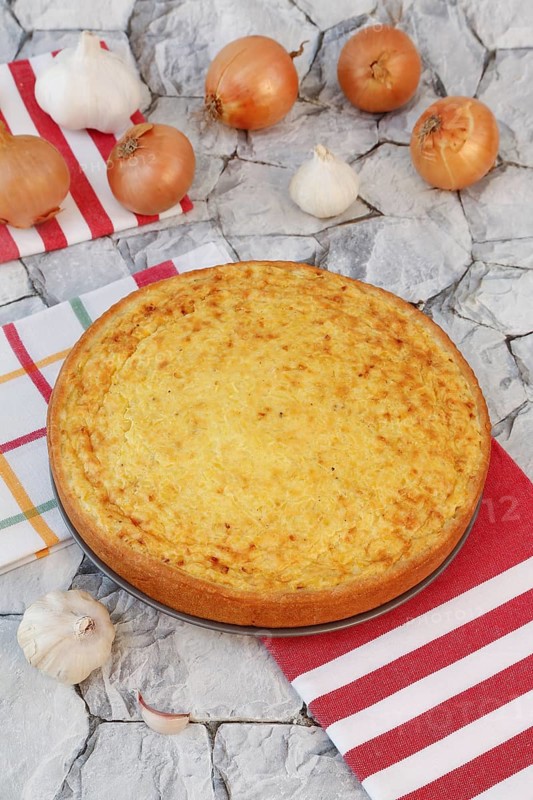 Swabian cuisine, Haertsfeld potato cake with curd dough base