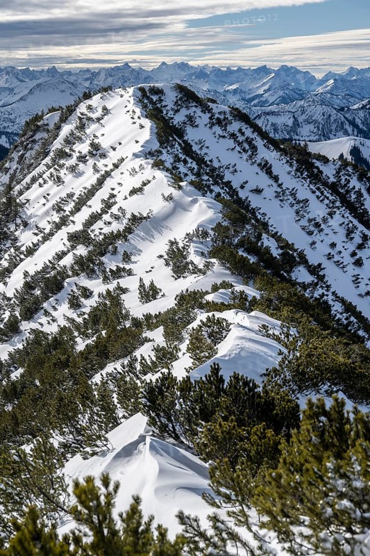 Peak of Jagerkamp, mountains in winter