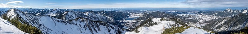 Alpine panorama, view from the top of the Jagerkamp to Schliersee and town