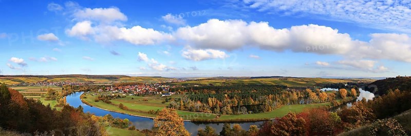 Mainschleife near Volkach with a view of Eisenheim and Fahr. Volkach, Kitzingen